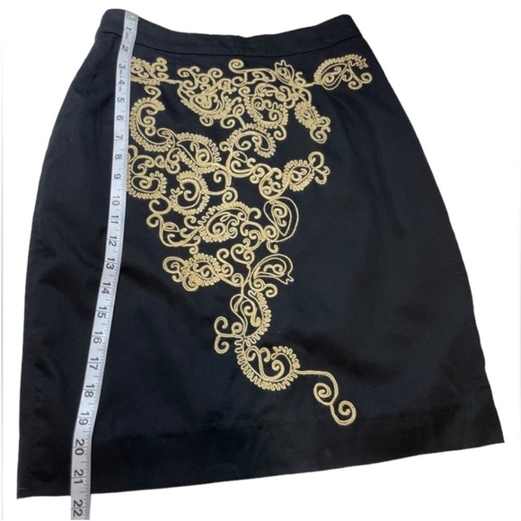Floreat Black Paisley Paths Embroidered Pencil Skirt Baroque Folk Scroll SZ 4 - Picture 8 of 13